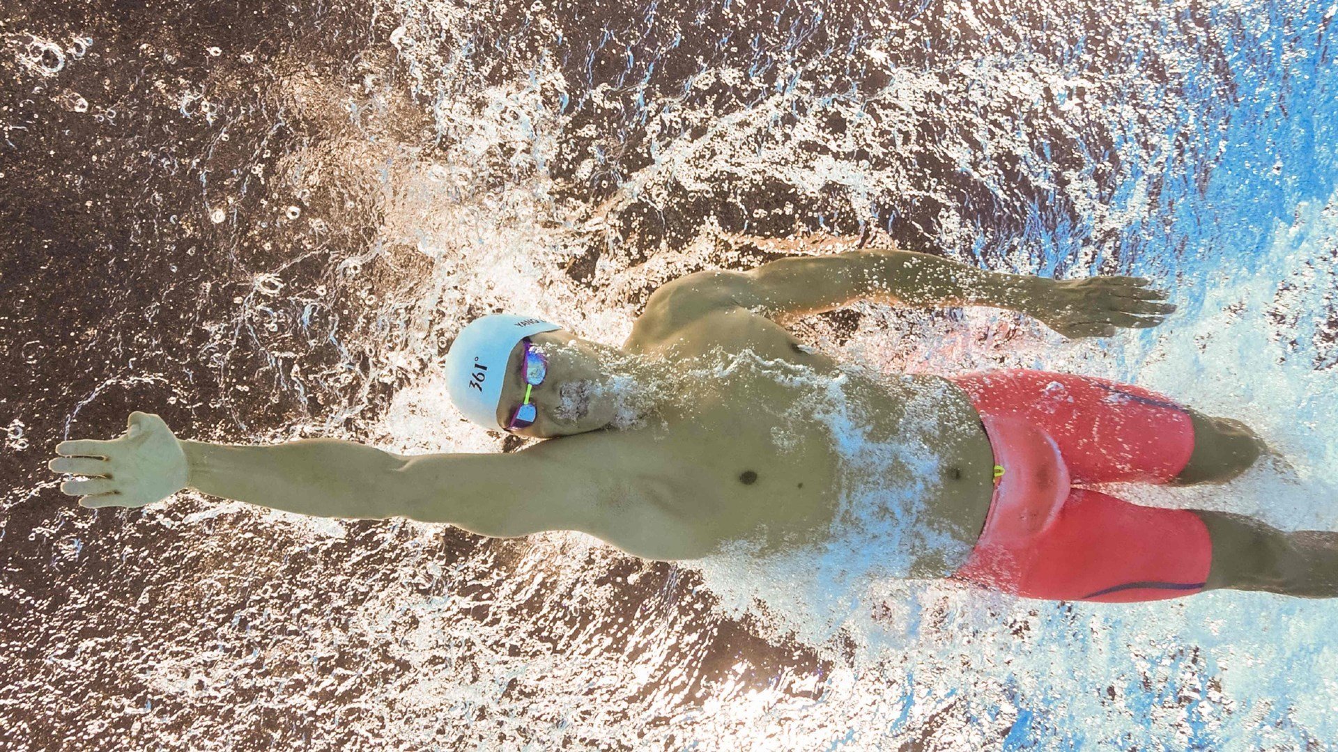 9游app-【本周焦点】季中比赛中最难忘的三场战役