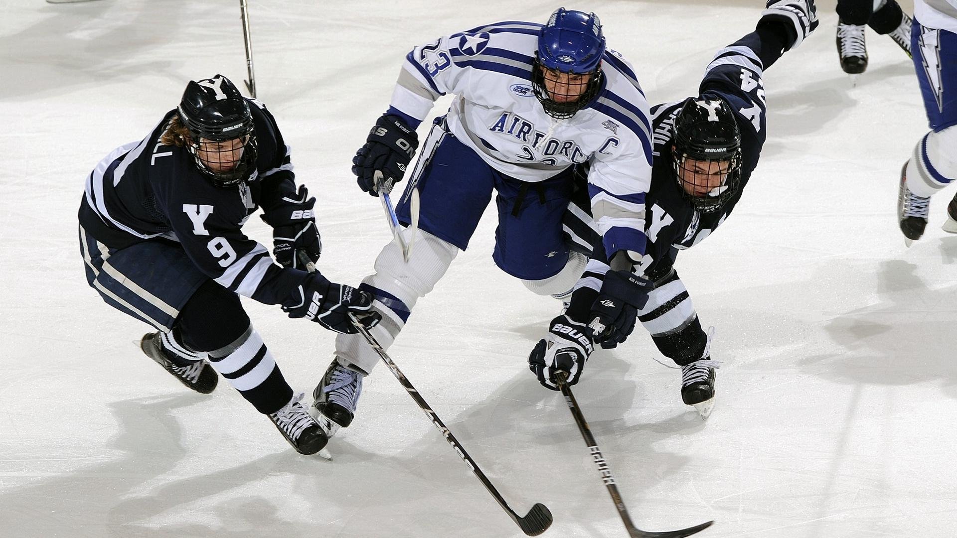 青少年足球裁判员国际交流项目落地，为裁判行业注入新活力，足球裁判培训视频